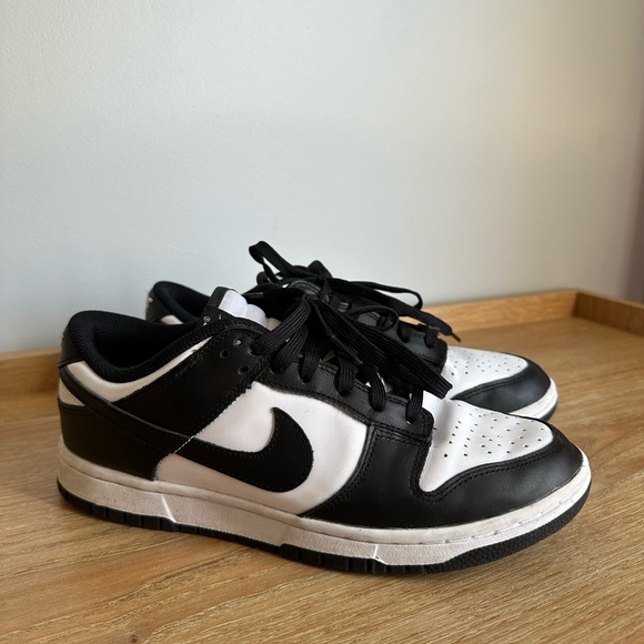 Nike Panda Dunk (Black and White) - women’s size 9. - Picture 2 of 5
